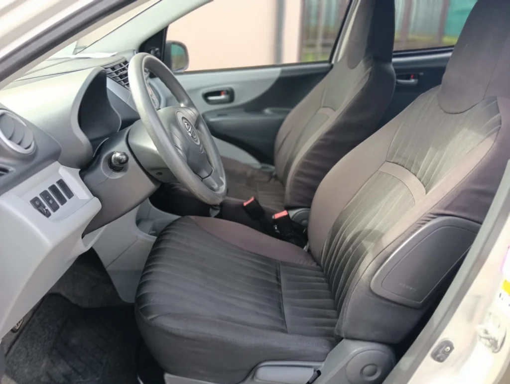 Nissan Pixo usato MCMcecchinauto