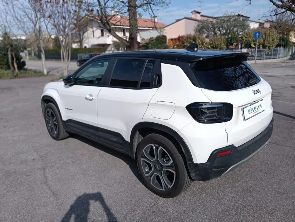 Jeep AVENGER usato MCMcecchinauto