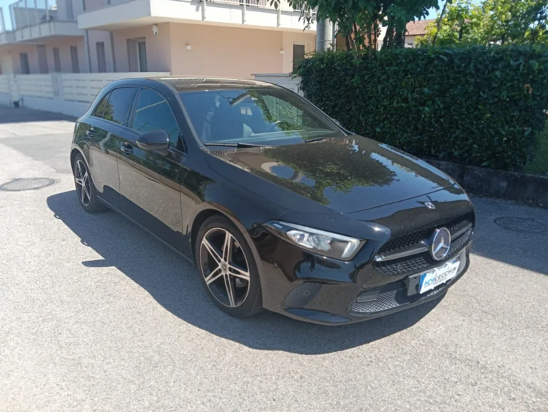 Mercedes-Benz Classe A180