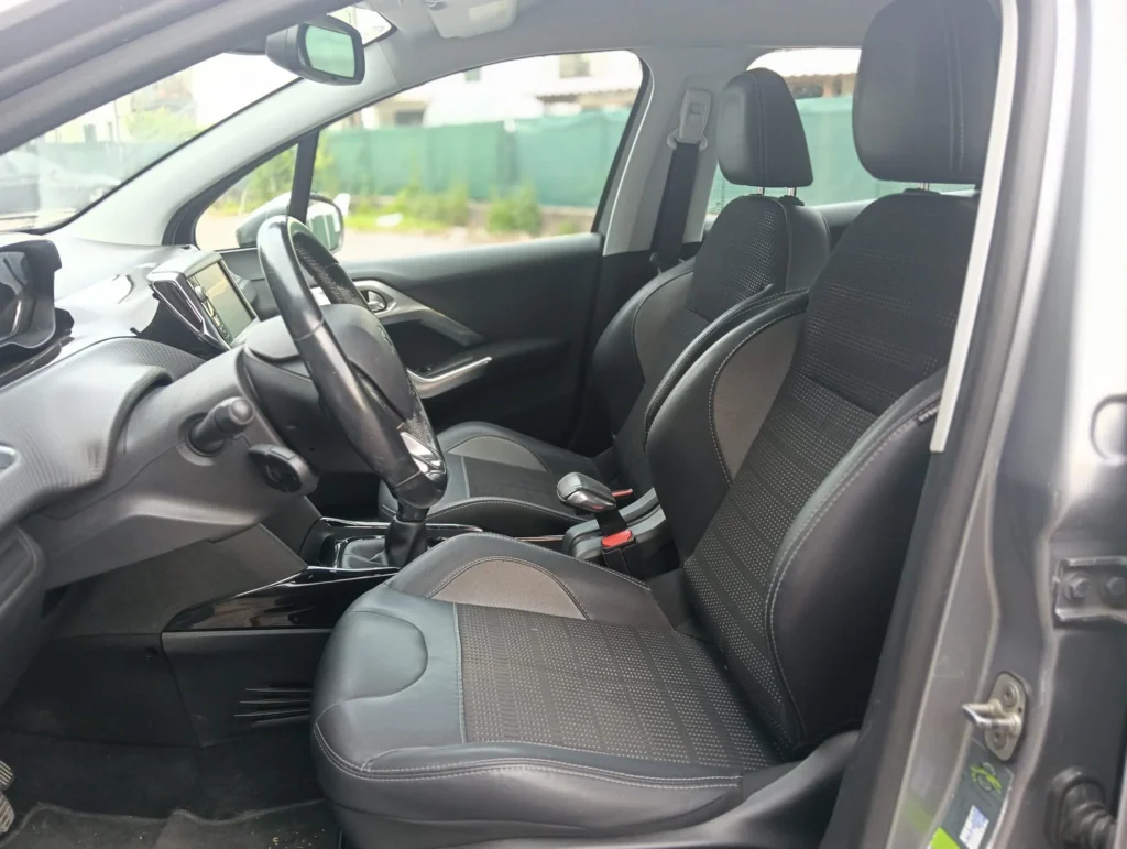 Peugeot 2008 usato MCMcecchinauto