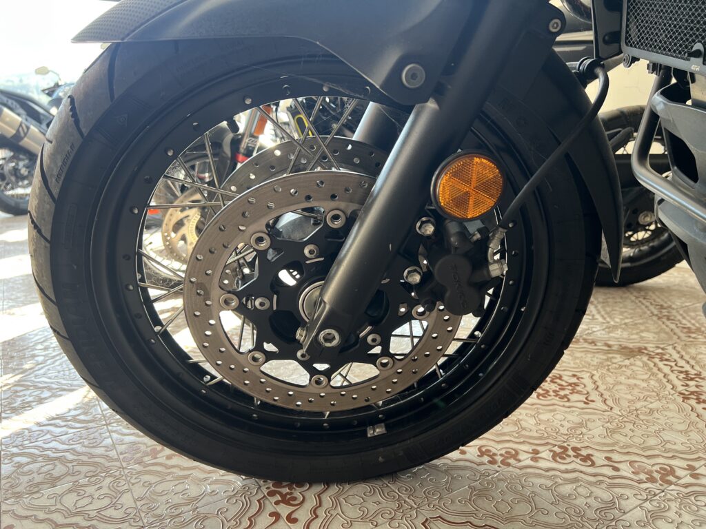 Suzuki V-strom 650XT ABS usato MCMcecchinauto