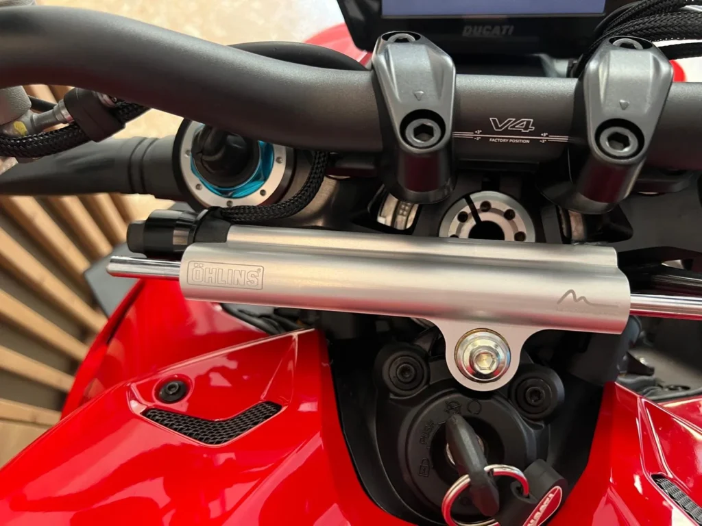 Ducati STREETFIGHTER V4S usato MCMcecchinauto