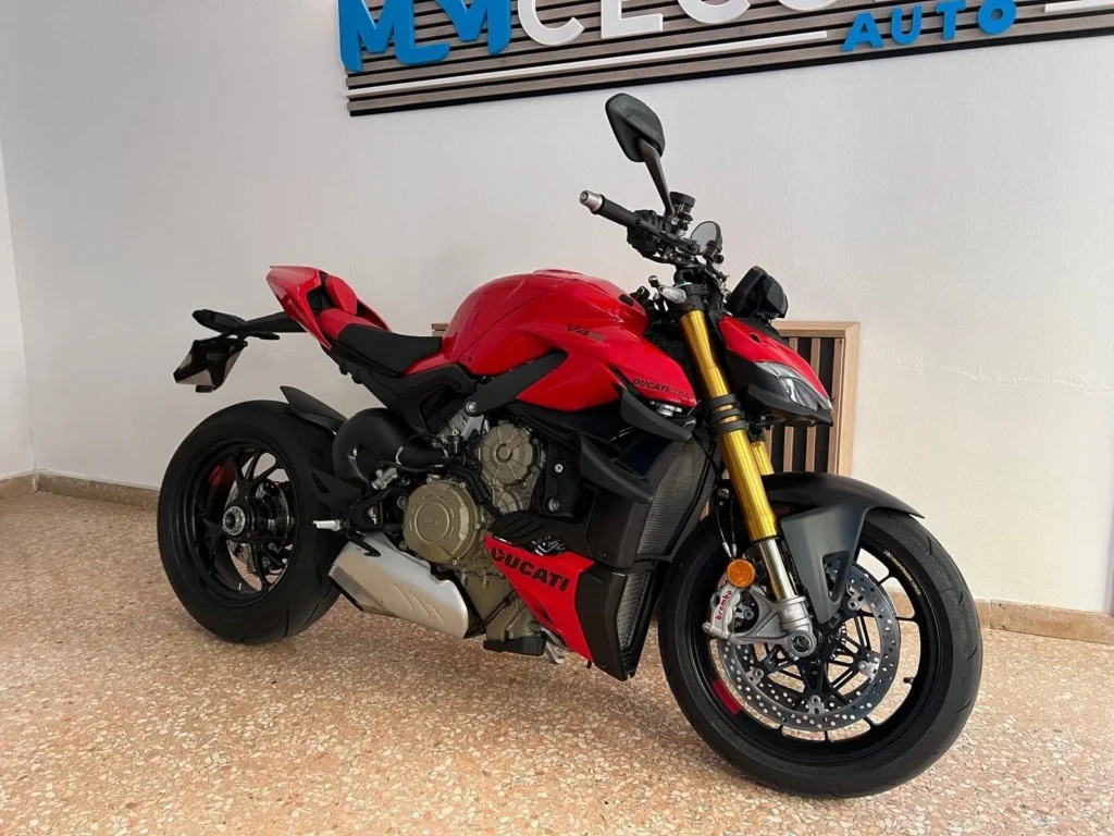 Ducati STREETFIGHTER V4S usato MCMcecchinauto