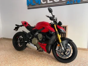 Ducati STREETFIGHTER V4S usato MCMcecchinauto