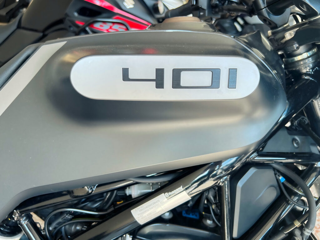 Husqvarna Svartpilen 401 usato MCMcecchinauto