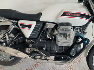 Moto Guzzi CLASSIC V7 usato MCMcecchinauto