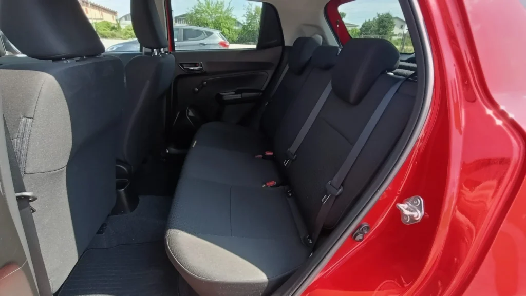Suzuki Swift usato MCMcecchinauto