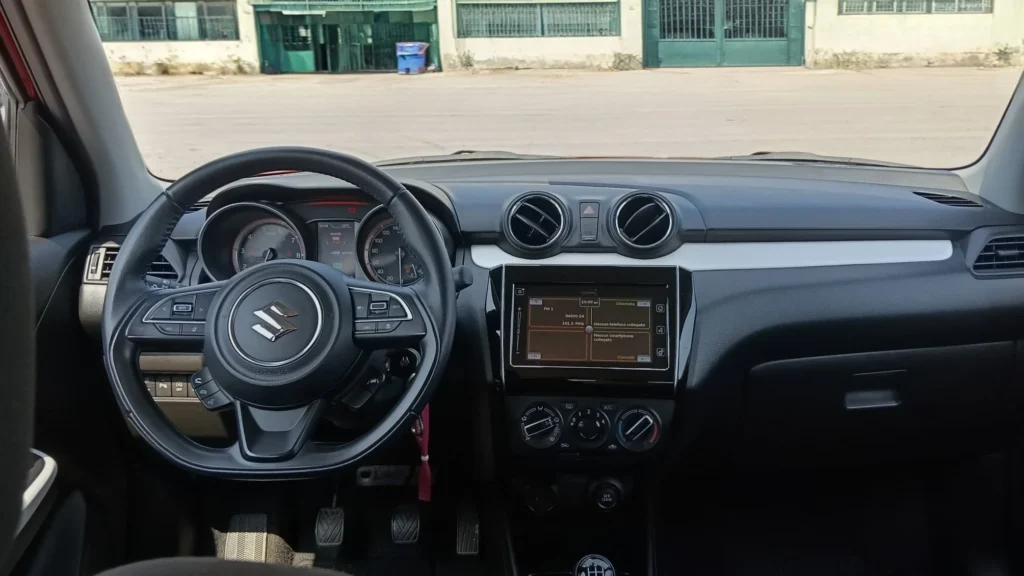 Suzuki Swift usato MCMcecchinauto