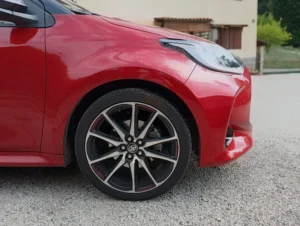 Toyota Yaris usato MCMcecchinauto