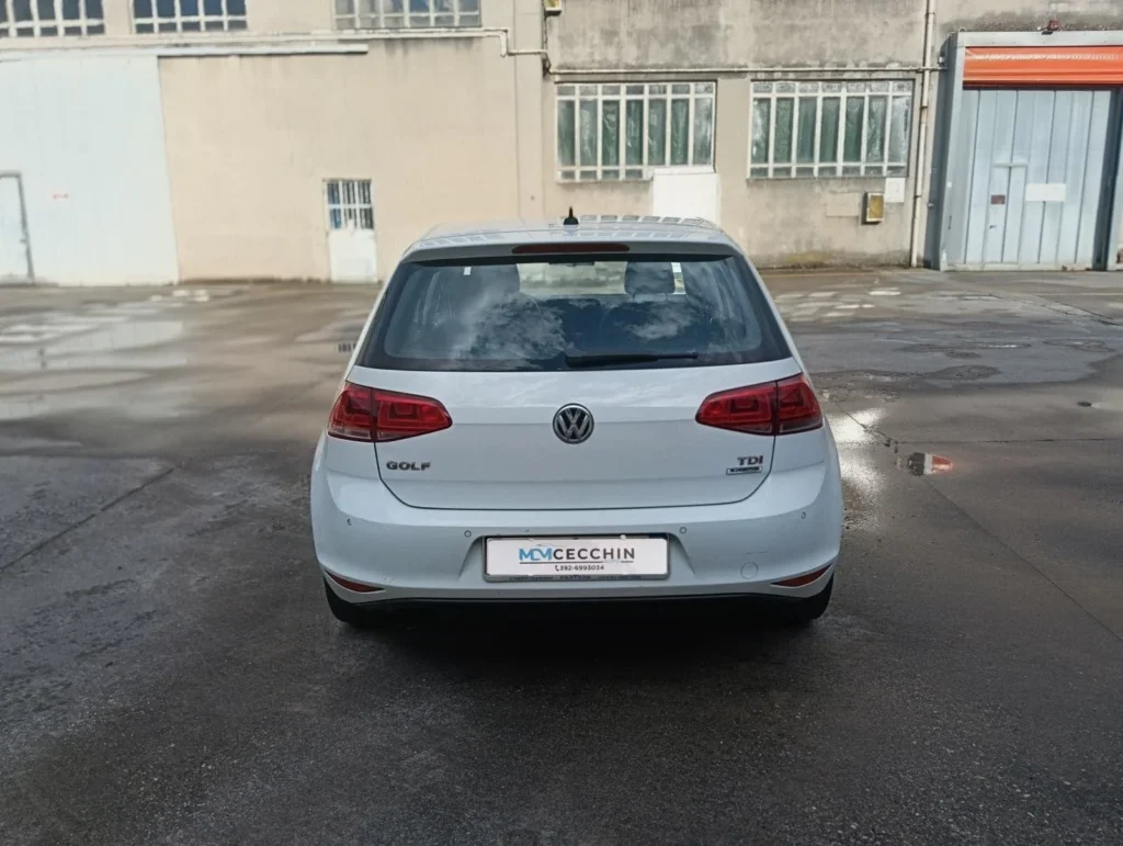 Volkswagen Golf usato MCMcecchinauto
