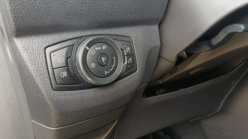 Ford TOURNEO COURIER usato MCMcecchinauto