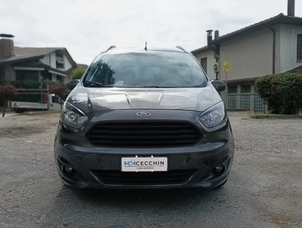 Ford TOURNEO COURIER usato MCMcecchinauto