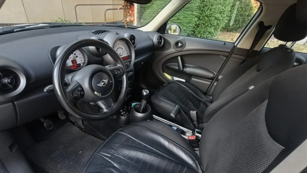 Mini COOPER COUNTRYMAN usato MCMcecchinauto