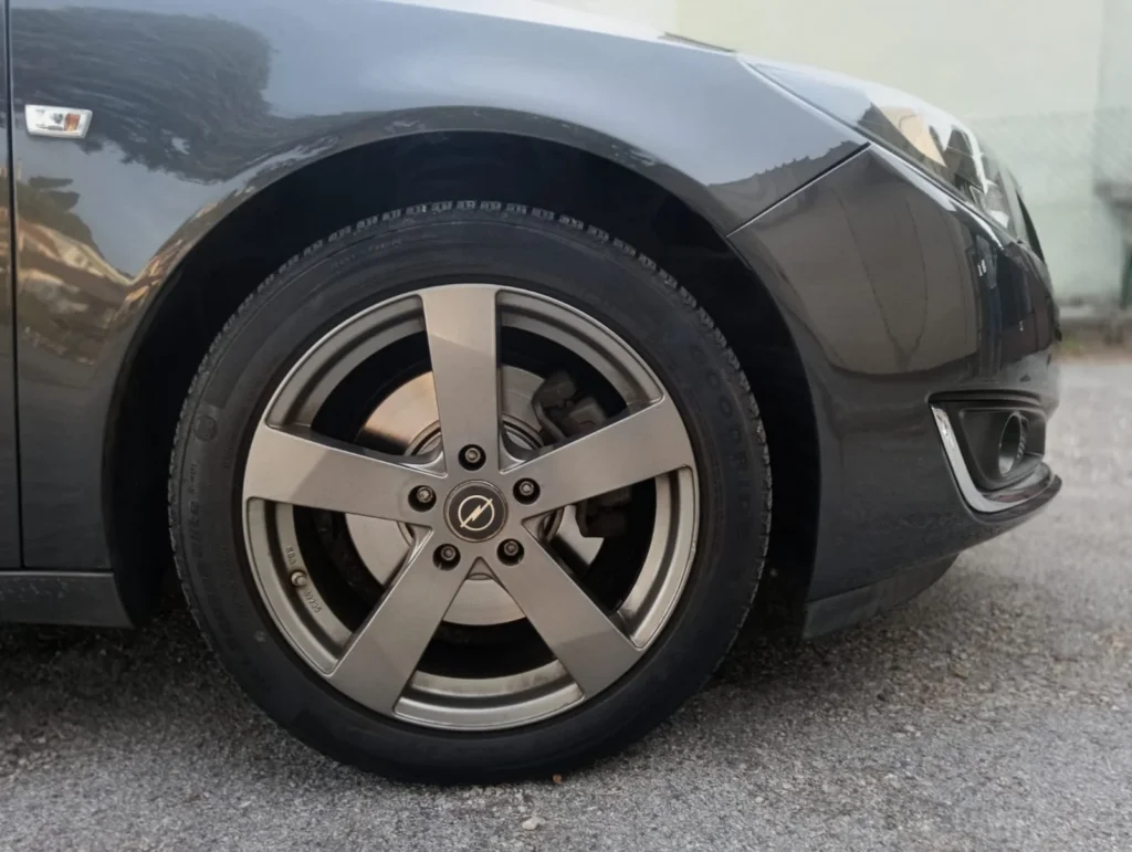 Opel Insignia Sports Tourer SW usato MCMcecchinauto
