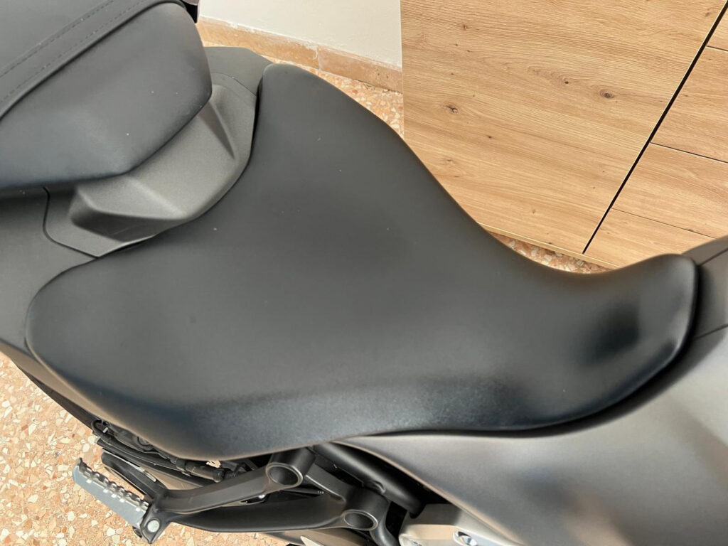 Yamaha MT 07 usato MCMcecchinauto