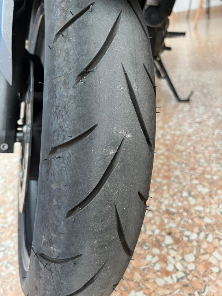 Yamaha MT 07 usato MCMcecchinauto